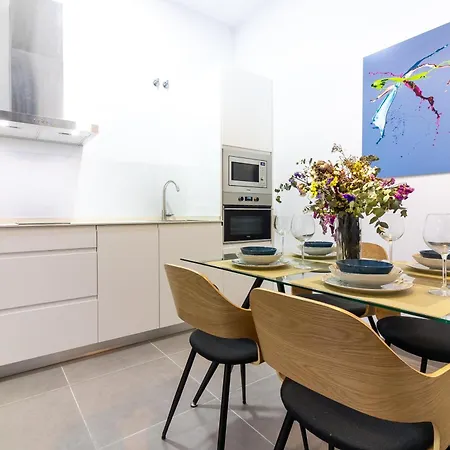 Apartment Center Flat Mariblanca 12 Sun & Terrace Boutique